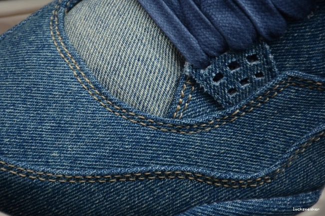 Reps LUCY 4 Air AO2571-401 Jordan x Nike Denim Levi's 0817